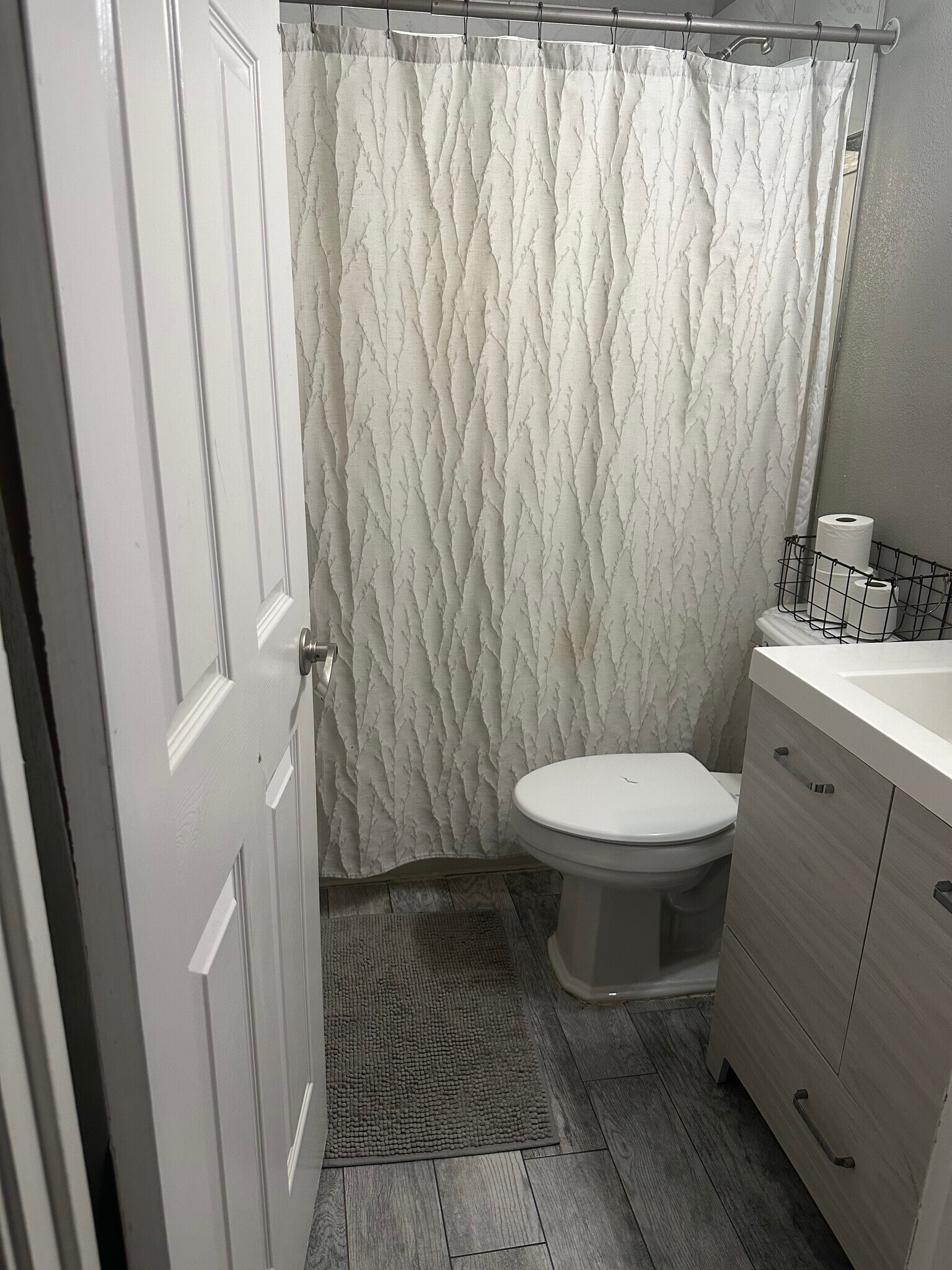 Bathroom - 2180 Oak Pl