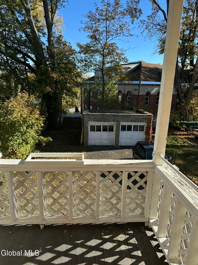 Building Photo - 65 Ten Eyck Ave