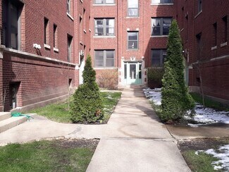 Building Photo - 2645 N Spaulding Ave