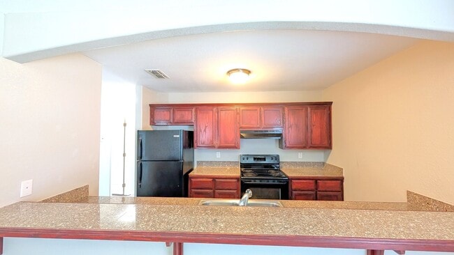 Building Photo - 3601 N Arroyo Park Ln