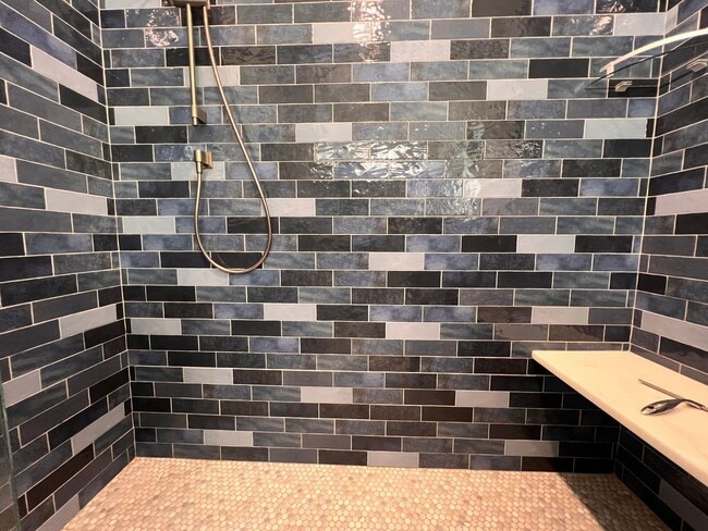 Building Photo - 1093 Wintergreen Ln