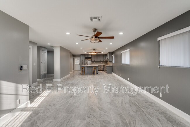 Building Photo - 406 Sea Willow Dr