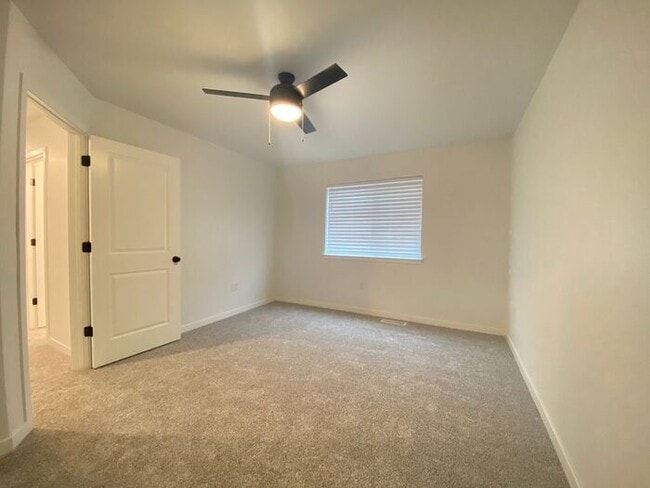 Building Photo - $2,300 | 3 Bedroom, 2.5 Bathroom Townhome | Pets Negotiable* | Available for an August 1st, 2026 ...