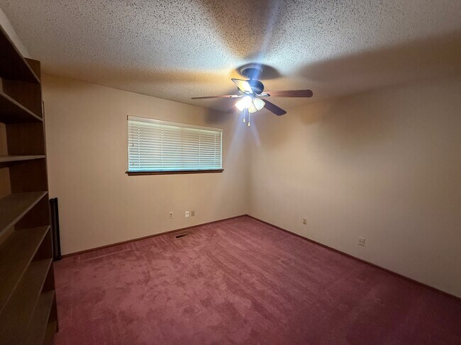 Building Photo - 8300 NW 15th St