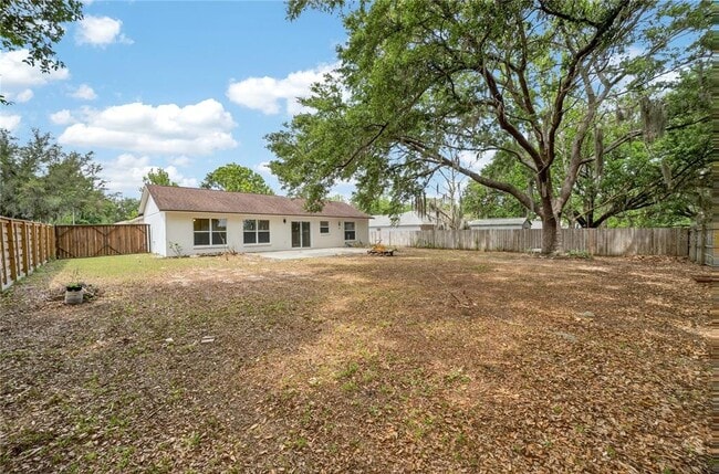 Building Photo - 10748 Siena Dr