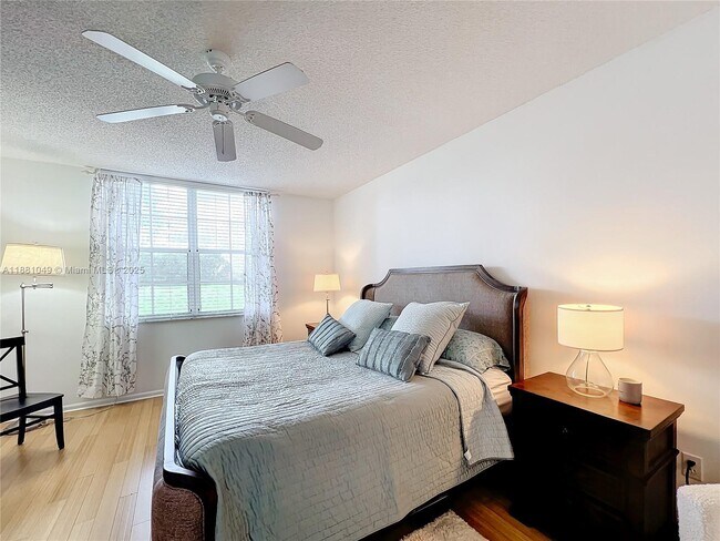 Building Photo - 11720 St Andrews Place St