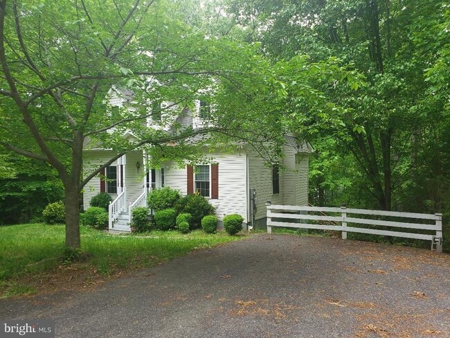 Building Photo - 25715 Southwell Ln