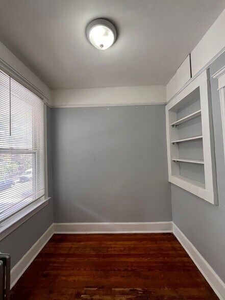 Building Photo - 125 Audubon Ave