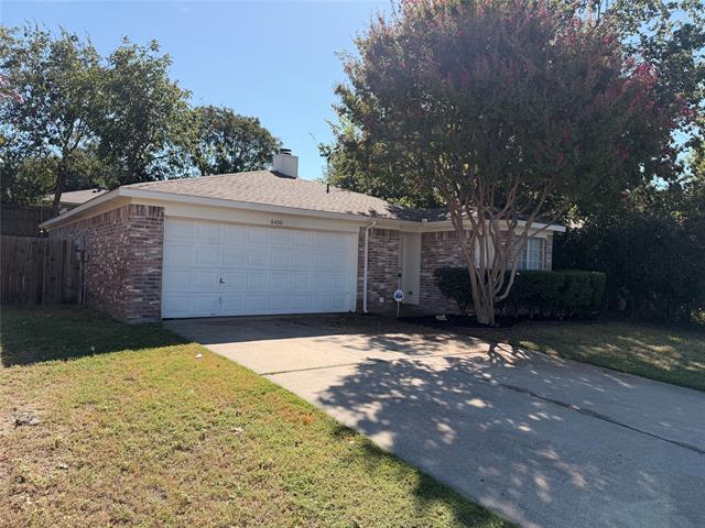 Building Photo - 6400 Fern Meadow Dr