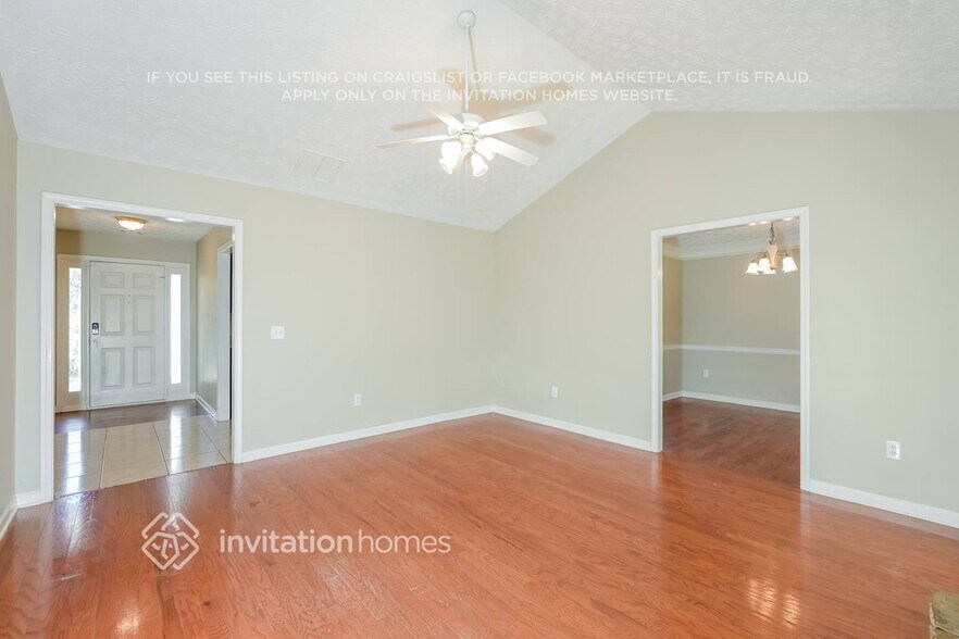 Building Photo - 386 Winslow Ct