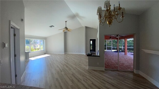 Building Photo - 71 Heritage Way