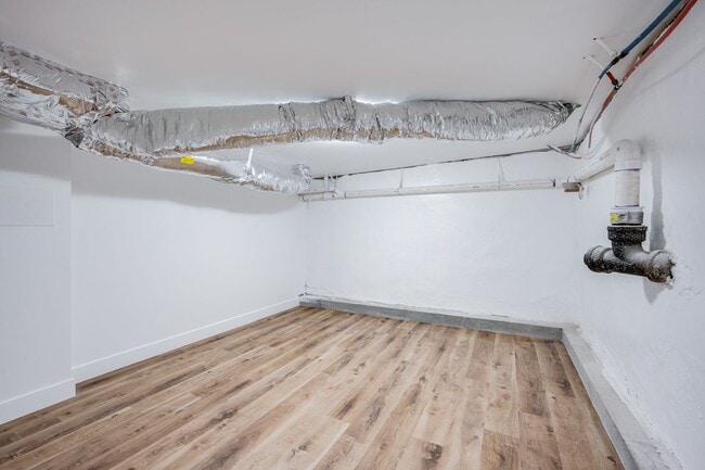 Building Photo - JUST LISTED! The Perfect Place for Students to Call Home