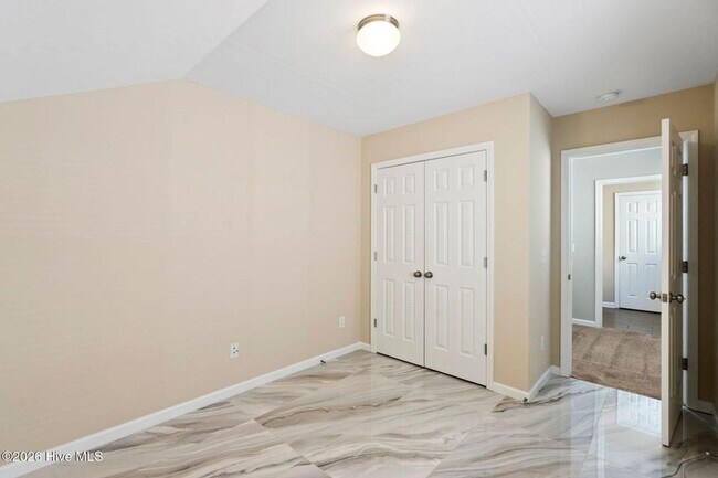 Building Photo - 3912 Willowick Park Dr