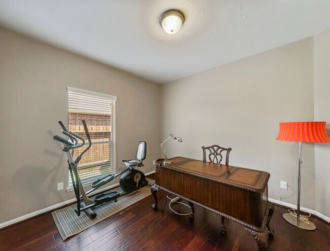 Building Photo - 8214 Garrison Point Dr