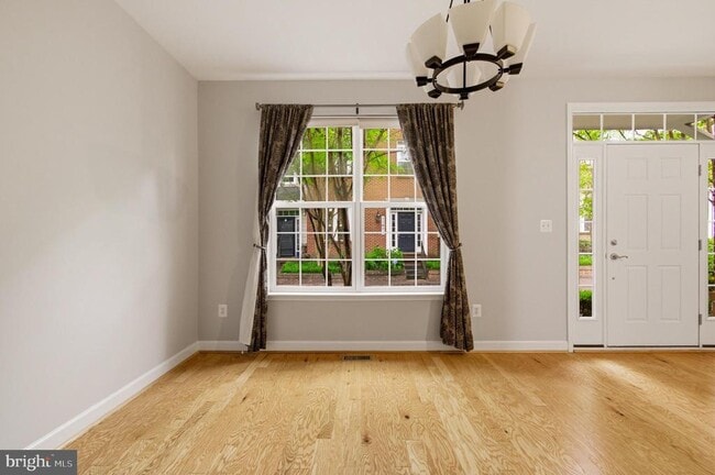 Building Photo - 11657 Leesborough Cir