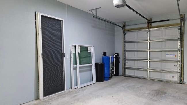 Building Photo - 2126 Madden Ave