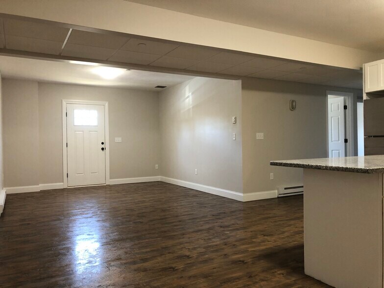 Living Room - 1 Davis Ln