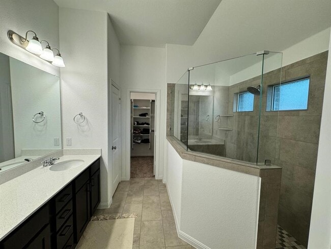 Building Photo - 12204 Perritos Pl