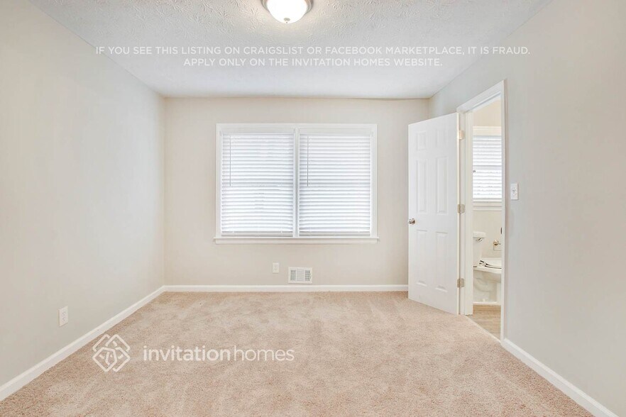 Building Photo - 637 Carlouetta Rd