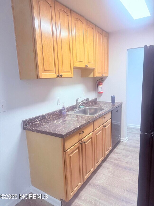 Building Photo - 28 Windsor Terrace