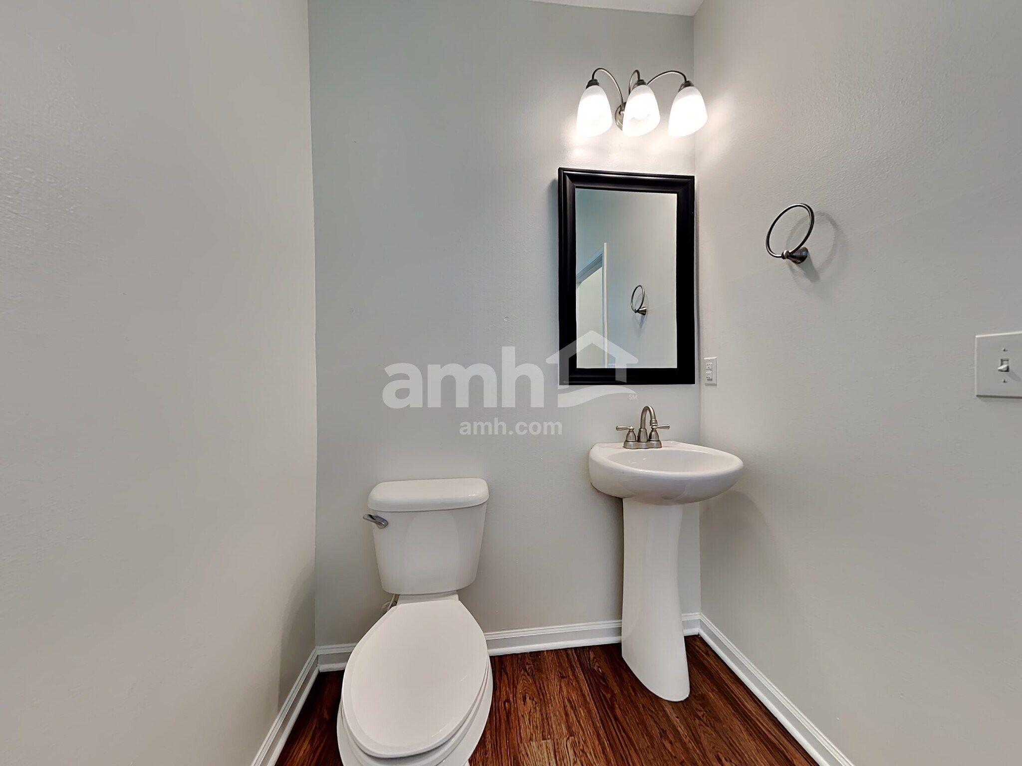 Building Photo - 7338 Cumbria Blvd