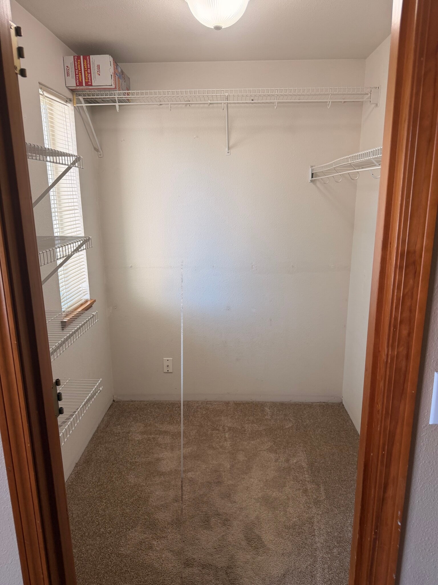 Building Photo - 3625 NE 157th Ave