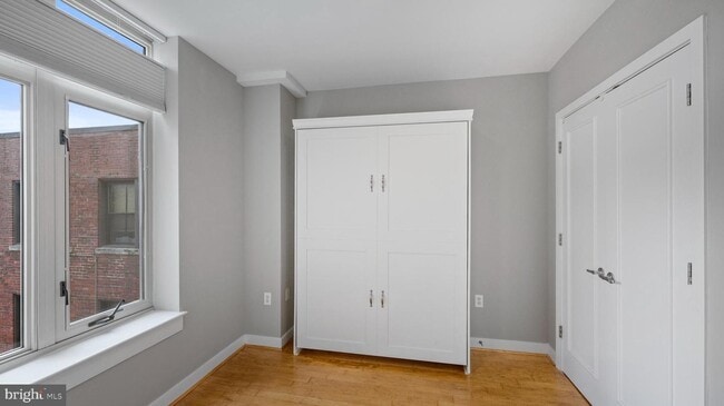 Building Photo - 4025 Connecticut Ave NW