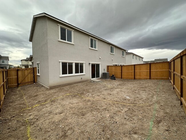 Building Photo - Adorable Sparks Townhome!