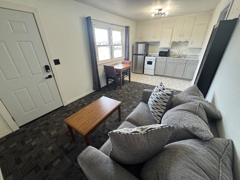 Building Photo - 3737 Sturgis Rd