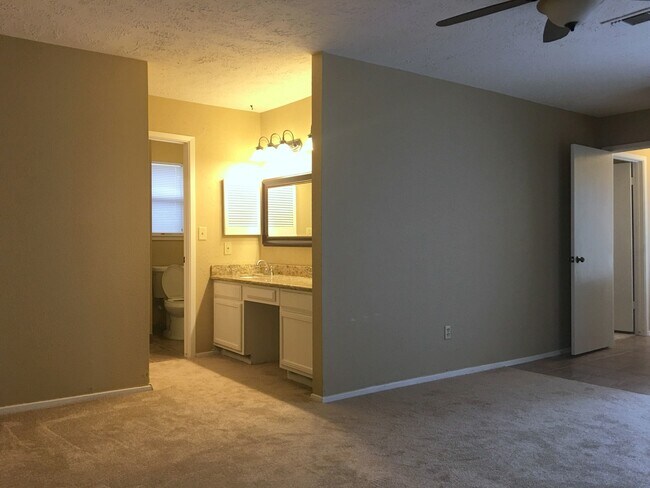 Building Photo - 17114 Marlin Spike Way