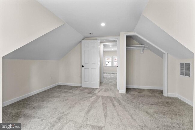 Building Photo - 509 McCabe Ave