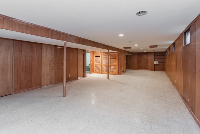 Building Photo - 1014 Romine Dr