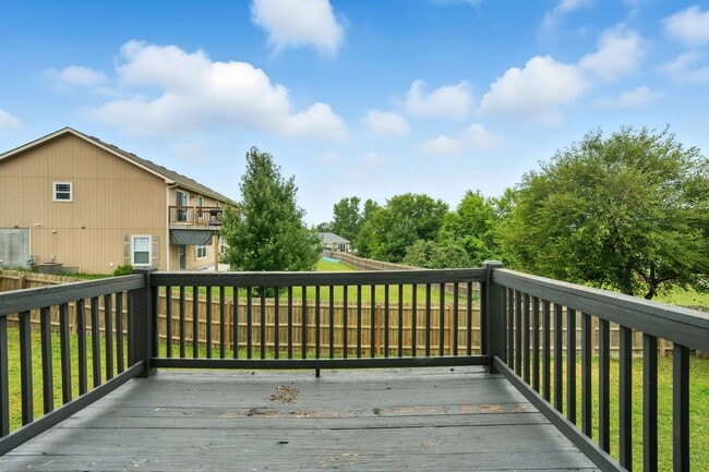 Building Photo - Beautiful Single Family Home, Sutter Woods...