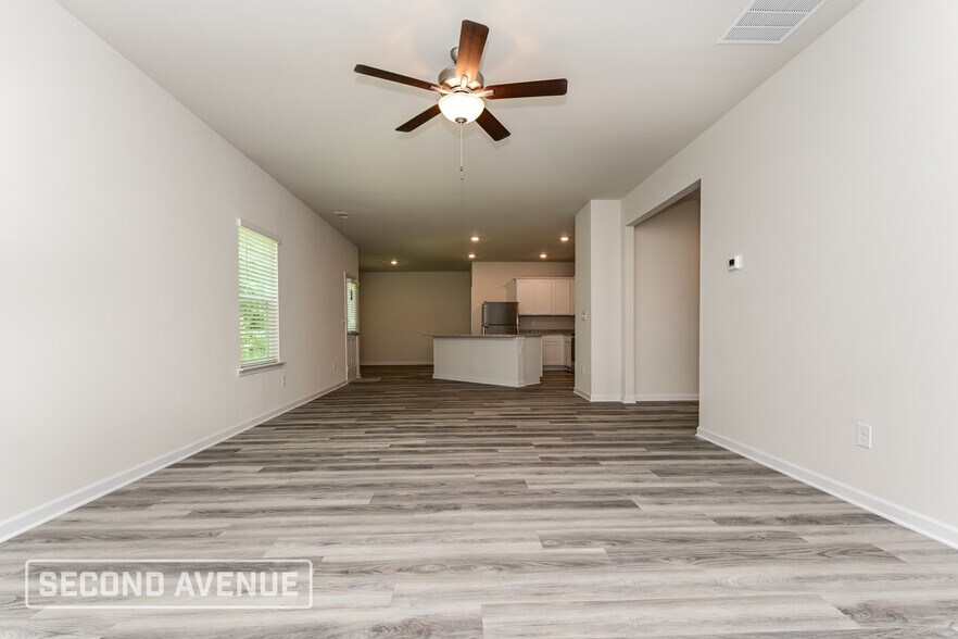 Building Photo - 344 Oliver Dr