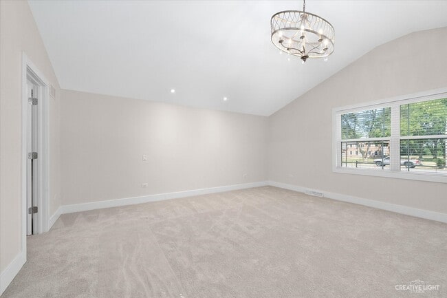 Building Photo - 2S920 Hickory Ln