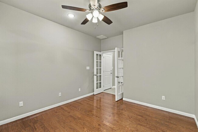 Building Photo - 17805 Silent Harbor Loop