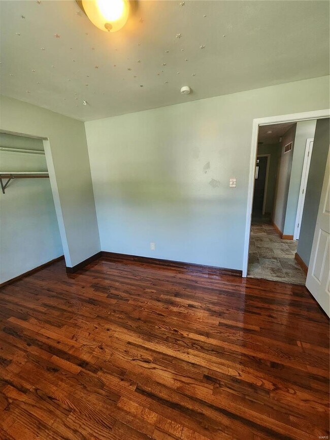 Building Photo - 2332 Viminal Ct