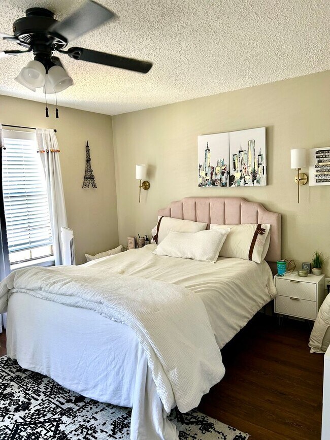 Building Photo - Jefferson Square Condos - Jefferson Hwy/Bl...