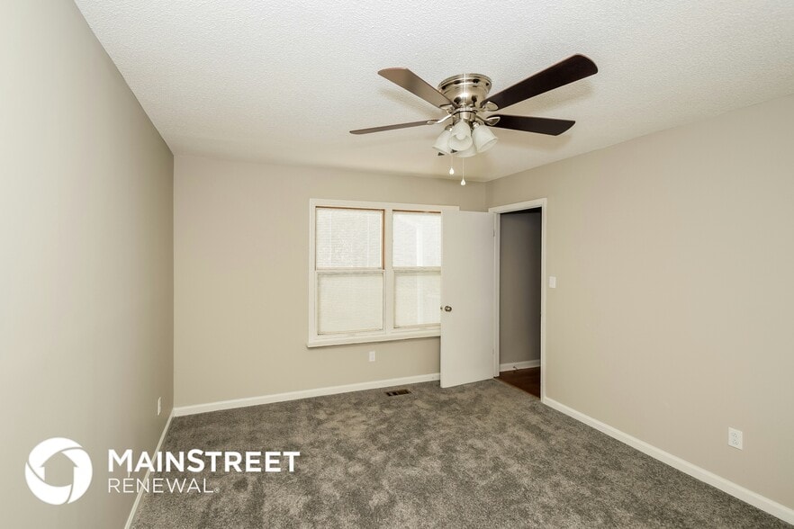Building Photo - 2085 Edenwood Cir