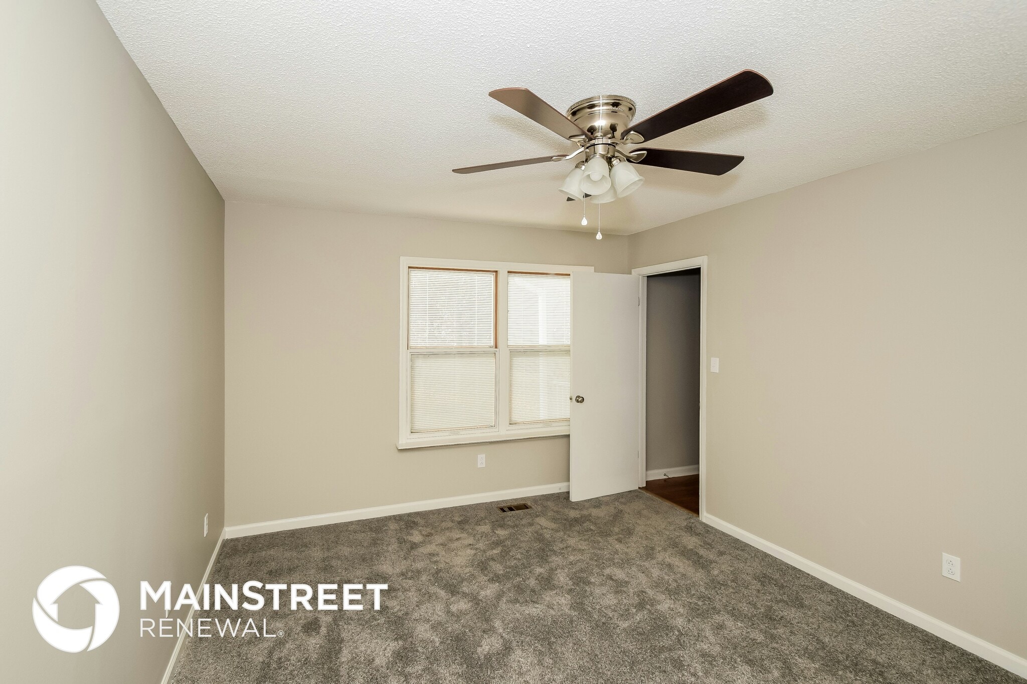 Building Photo - 2085 Edenwood Cir