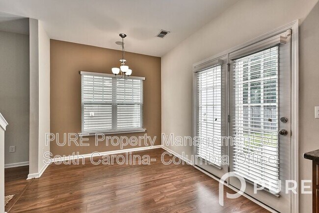 Building Photo - 512 Spanish Leaf Ln