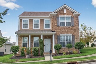 Building Photo - 1300 Riverbirch Way