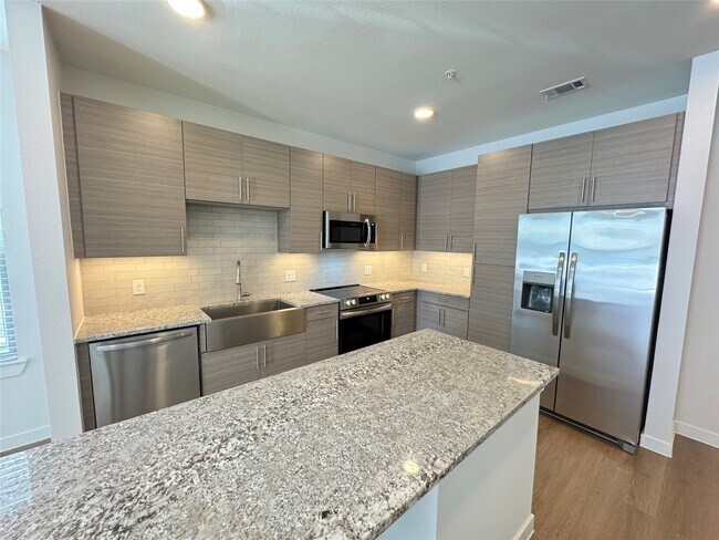 Building Photo - 9302 Fry Rd