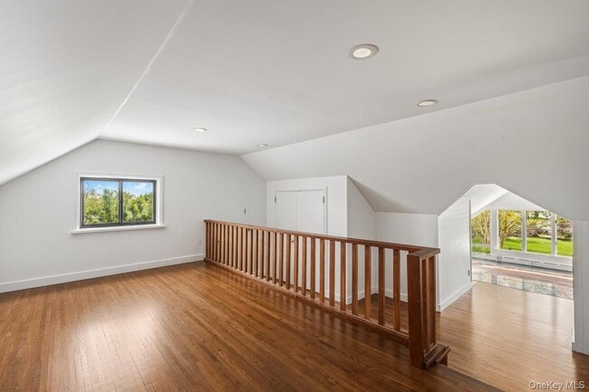 Building Photo - 19 Frost Creek Dr