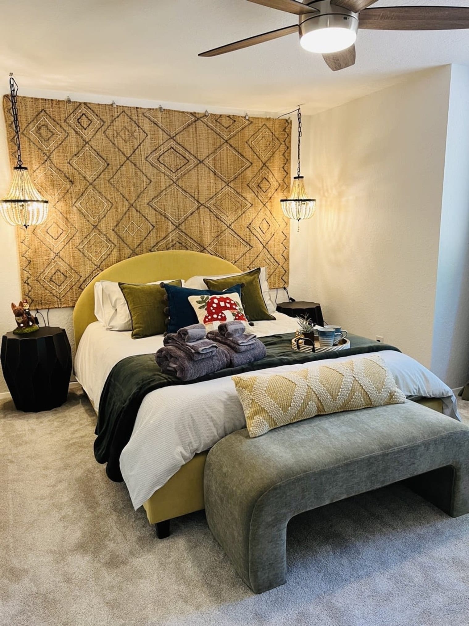 Building Photo - 26928 WA-525