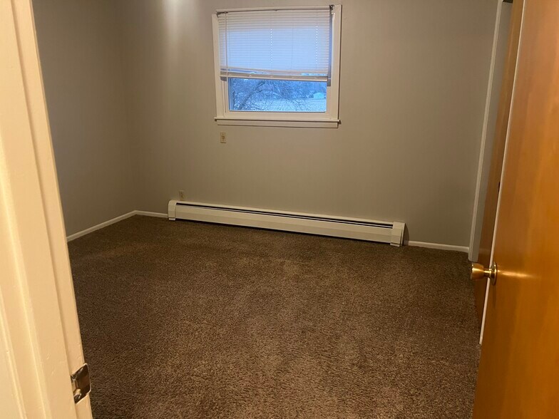 Building Photo - 1614 Bryan St