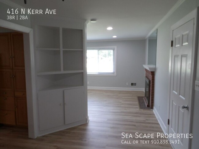 Building Photo - 416 N Kerr Ave