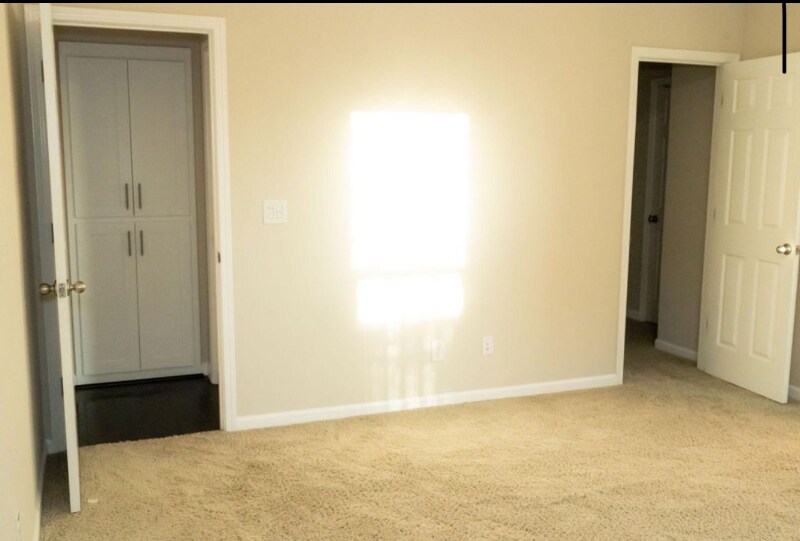 Building Photo - 3312 Moscato St