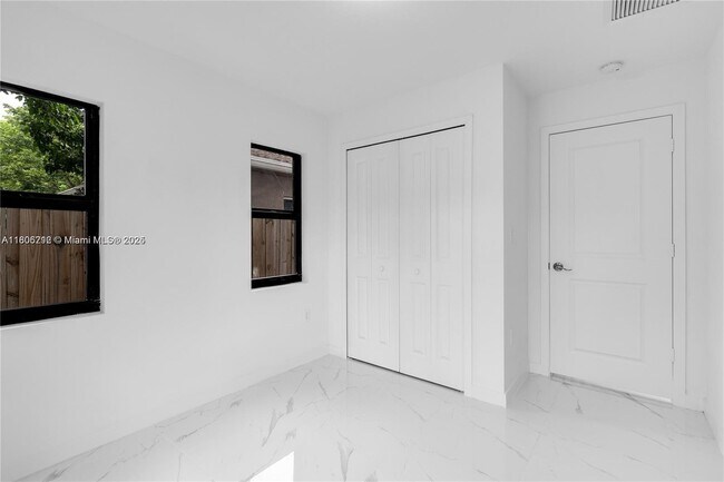 Building Photo - 1821 NW 69th St