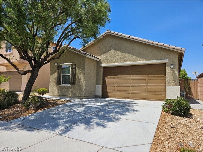 Building Photo - 10070 White Mulberry Dr